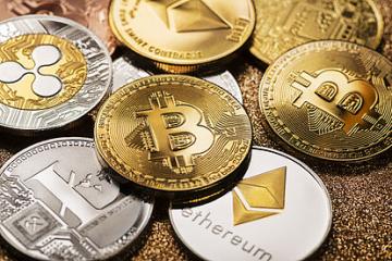 Bitcoin se encamina a pérdidas récord tras caída de las 'stablecoins'